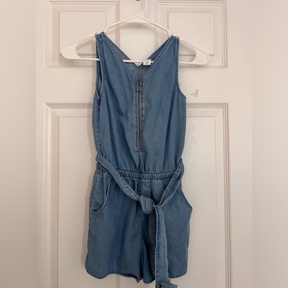 Justice Jumpsuit with zipper. Size S.